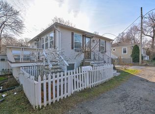 6 Charles St #1, Rockport, MA 01966