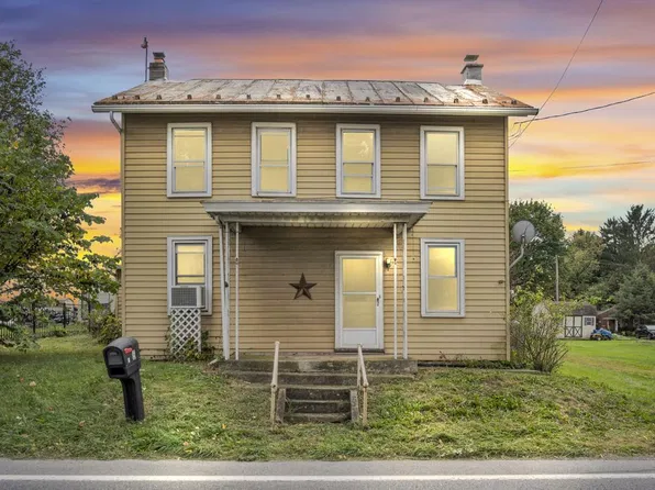 8 E Main St, Carlisle, PA 17015