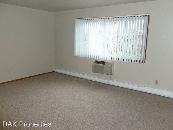 3rd image of 2030 Chateau Ct #19