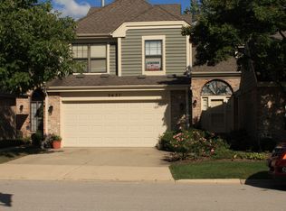2627 Burton Dr, Westchester, IL