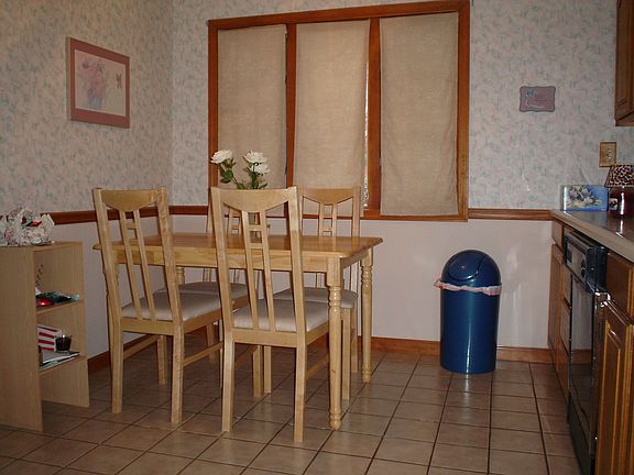 5th image of 237 Orchard Dr