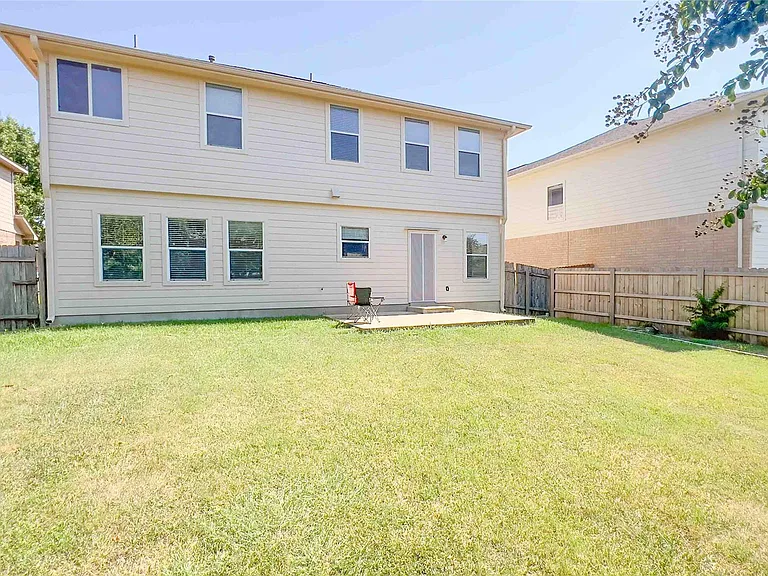 709 Rusk Rd — Photo 23