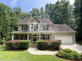 8203 Bartonshire Dr, Oak Ridge, NC 27310