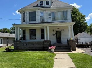 200 S Main St, Winchester, IL 62694