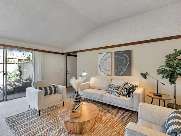 500 W Middlefield Rd APT 169, Mountain View, CA 94043