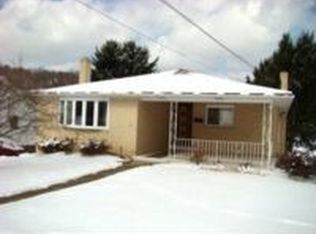 411 Sloan Ave, Jeannette, PA 15644