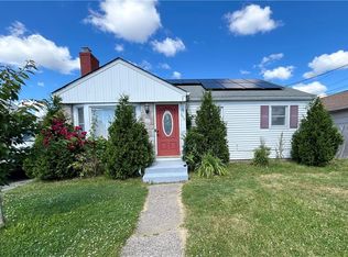 290 Newport Ave, Pawtucket, RI 02861