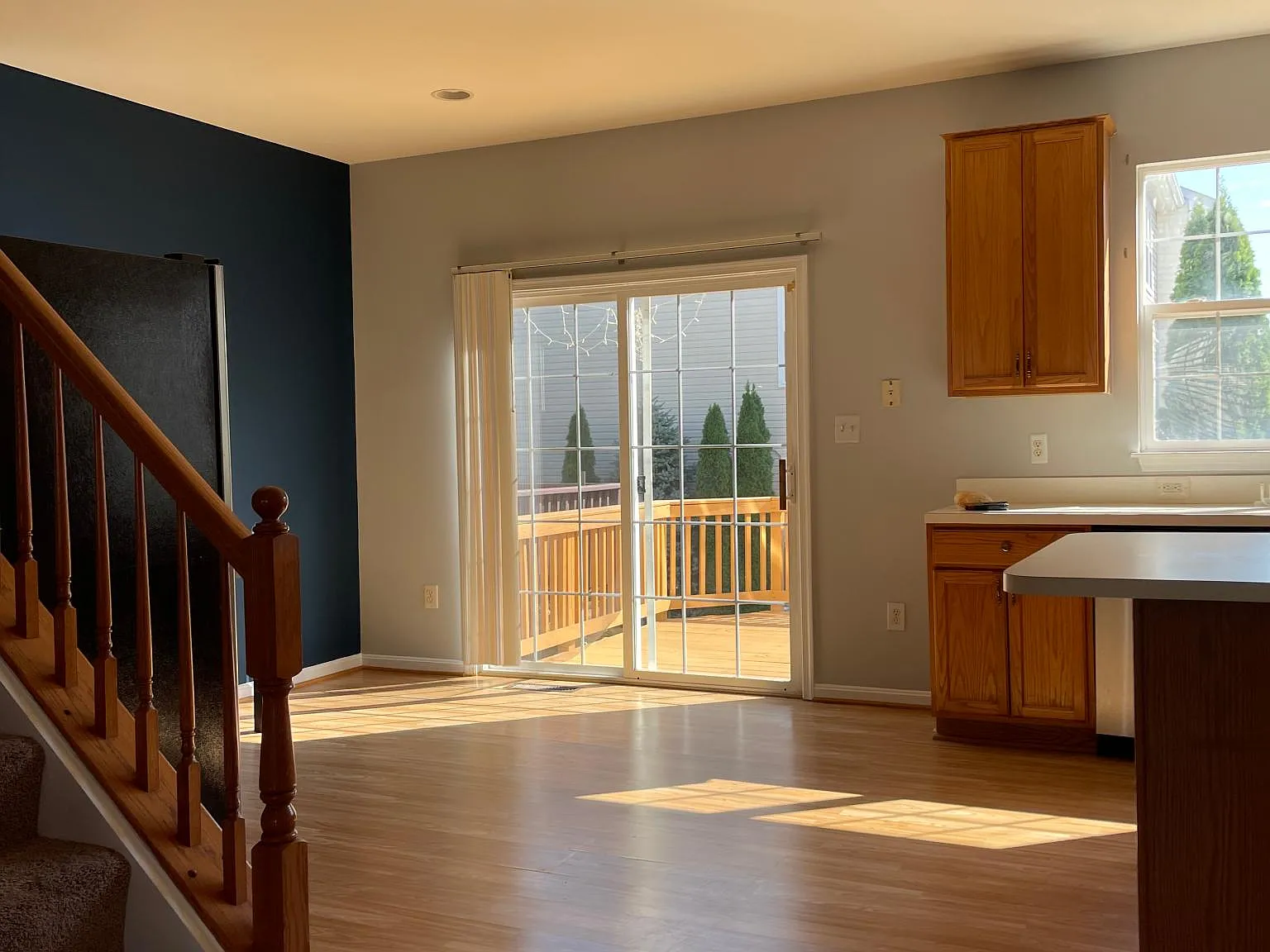 4 bed, 3.5 bath, 2350 sqft, $3,400 — Photo 4
