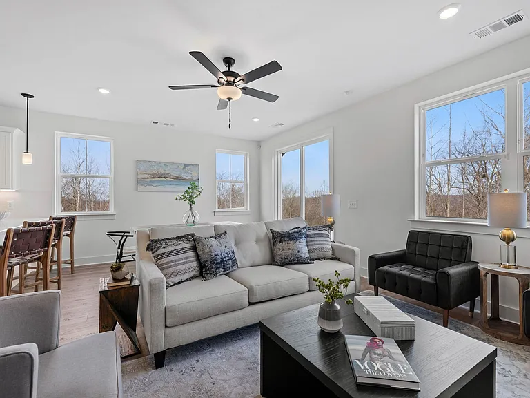 6001 Mill Tree Ct — Photo 20