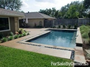 10525 Cox Ln, Dallas, TX 75229