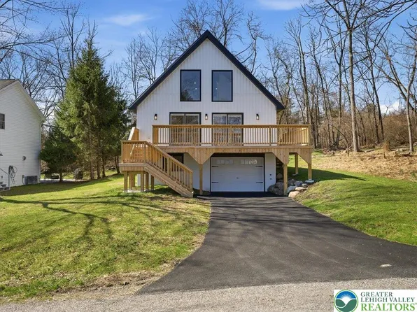 43 Lenape Trl, Mount Bethel, PA 18343