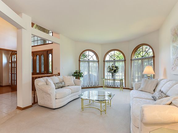 5th image of 12237 Thorn Apple Dr