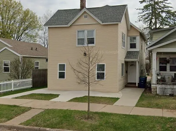 209 N 2nd Ave #L, Wausau, WI 54401