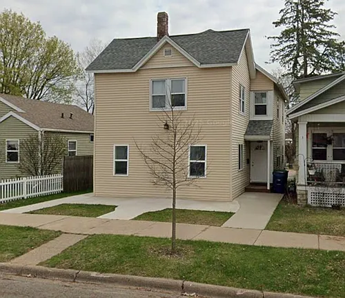 209 N 2nd Ave #L Photo 1