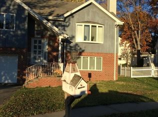 27 Zeim Dr, Clifton, NJ 07012