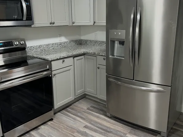 376 Brockway Ave #A, Morgantown, WV 26501