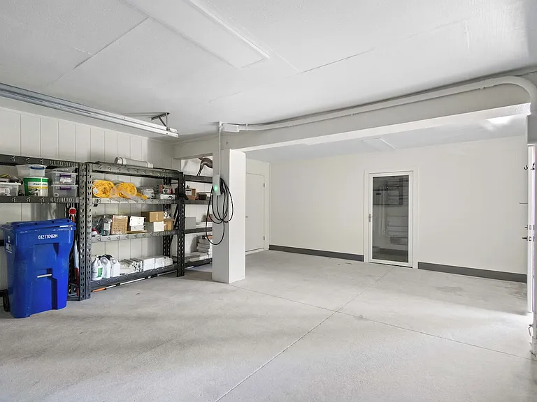 350 Firehouse Ct — Photo 44