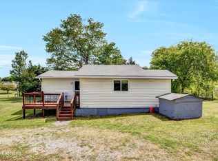 6114 Peterson Rd, Greenback, TN 37742