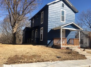 422 Doniphan St, Liberty, MO 64068