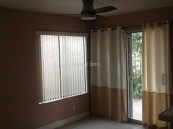 5th image of 1836 La Villa Dr