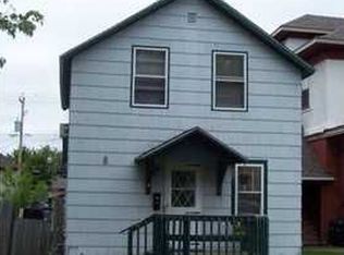 21 W Maple St, Iron River, MI 49935