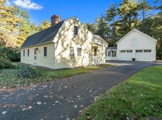 11 Boxford Rd, Topsfield, MA 01983