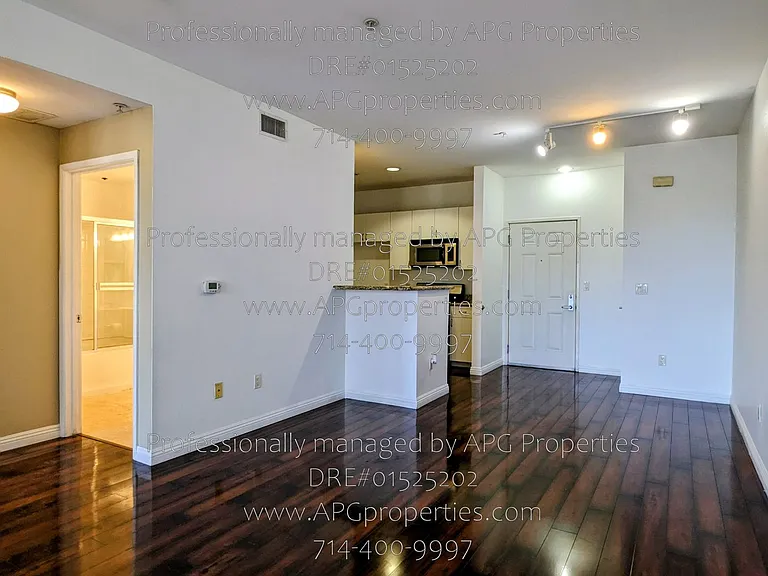 1801 E Katella Ave #4003 — Photo 4