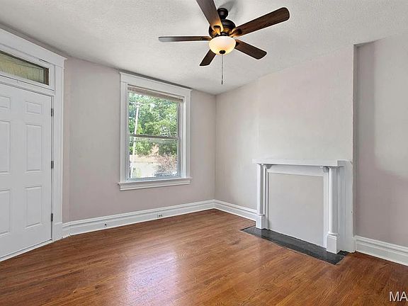 5th image of 3343 Virginia Ave