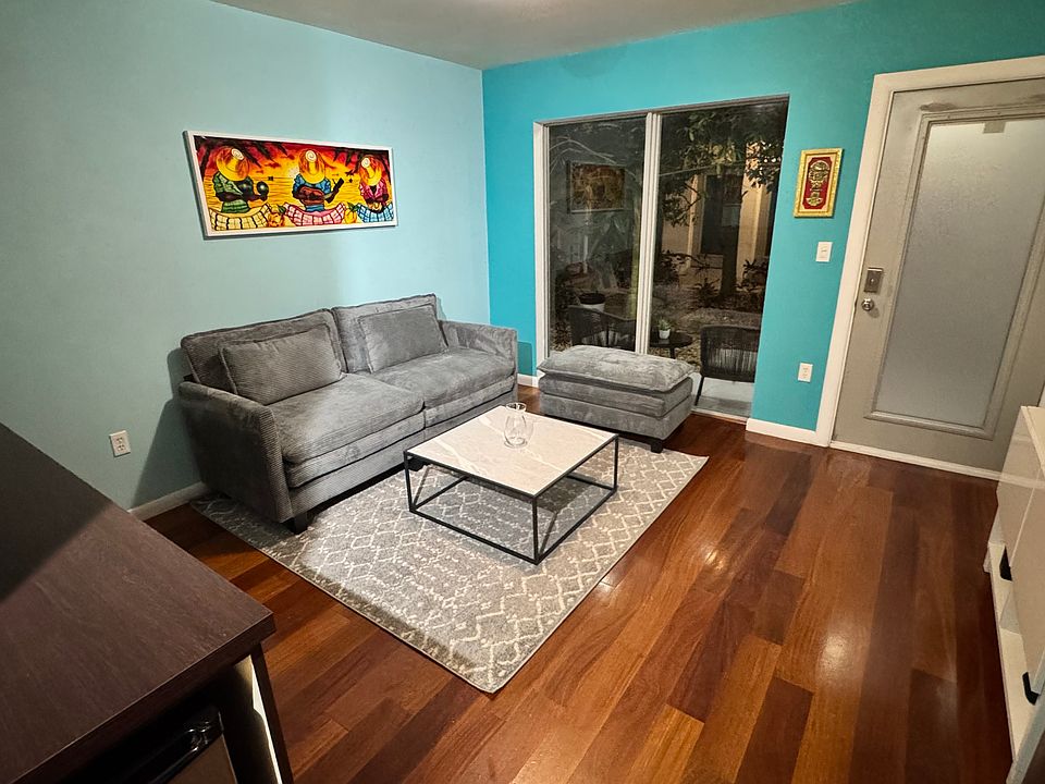 1st image of 1560 Pennsylvania Ave APT 215