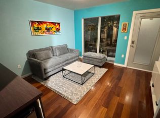1560 Pennsylvania Ave APT 215, Miami Beach, FL 33139