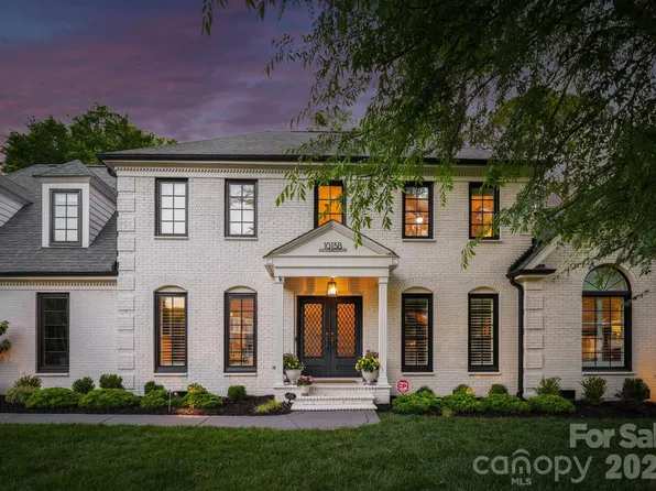 10138 Waterbrook Ln, Charlotte, NC 28277