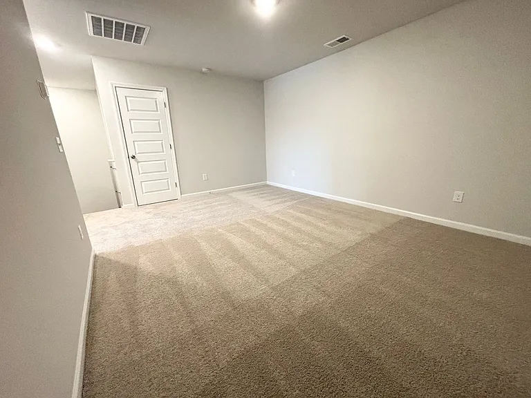 1033 Arborwood Dr SW — Photo 24