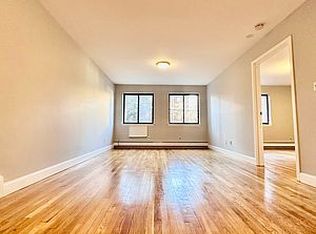 25-94 36th St #1B, Astoria, NY 11103