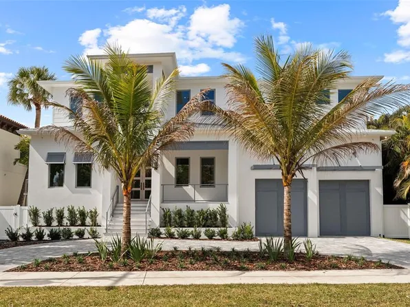 423 S Royal Poinciana Dr, Tampa, FL 33609