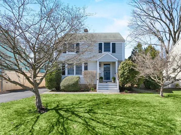 70 Ann Street, Fairfield, CT 06824