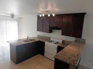 329 E B St, Colton, CA 92324