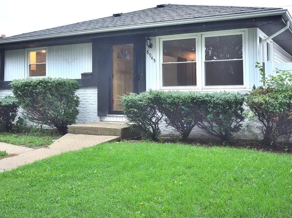 8945 W Herbert AVENUE, Milwaukee, WI 53225