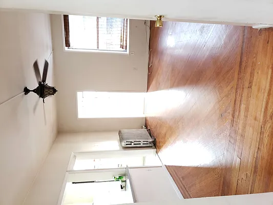 Rented by Roz Khan, LREB | media 4