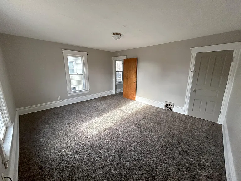 291 Laurel Dr — Photo 19