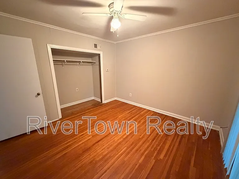 4573 Boyce Rd — Photo 6