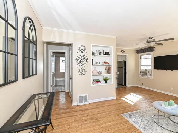 2966 North 80th STREET, Milwaukee, WI 53222