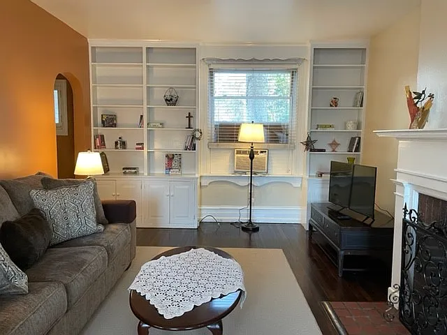 266 Philadelphia Ave #1 — Photo 5