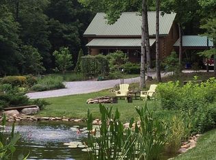 4851 Pinnacle Mountain Rd, Zirconia, NC 28790