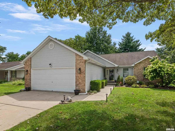 1212 Dani Ln, Springfield, IL 62712