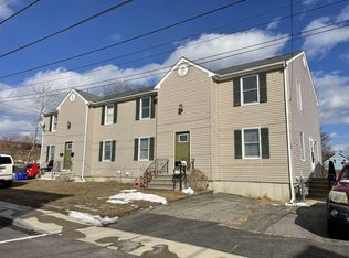 20 Ryan Ave UNIT B, Bristol, RI 02809