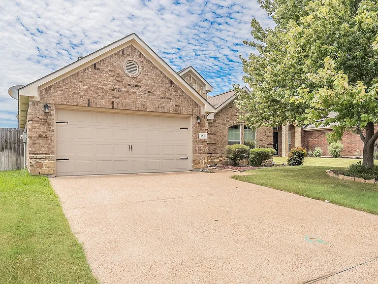 153 Overland Trl — Photo 2