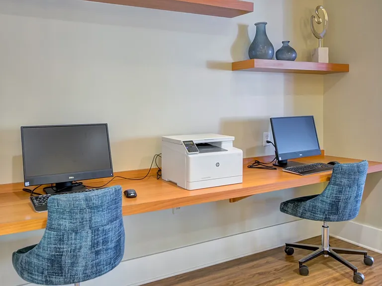 Convenient Business Center