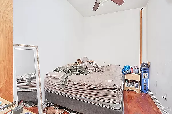 Rented by Aryeh Realty | media 7