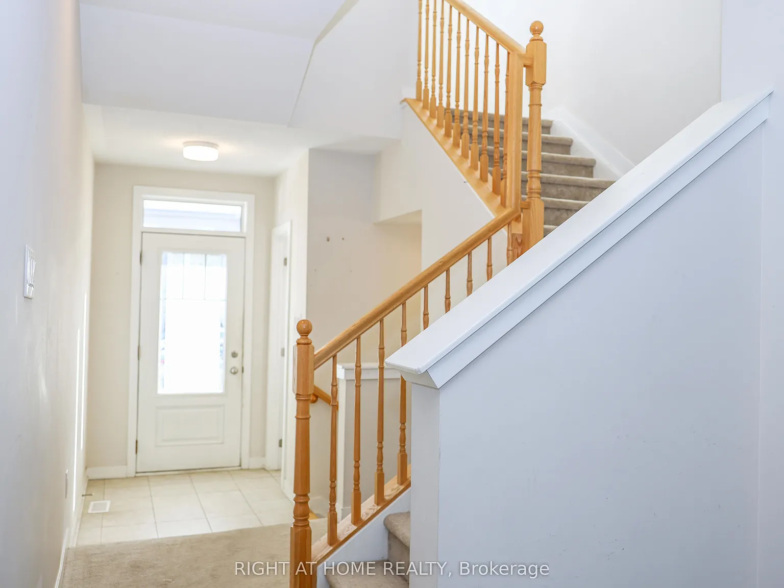 3 bed, $2,549 — Photo 4