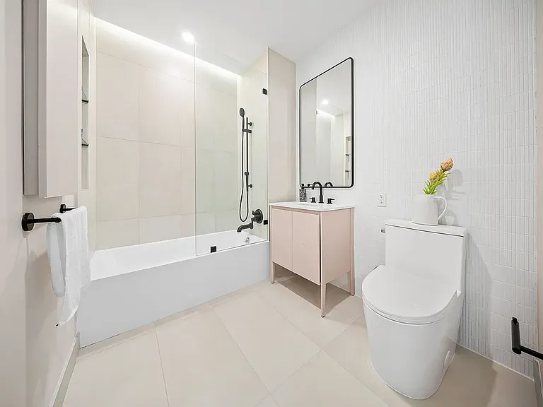 570 Fulton St #9D — Photo 13